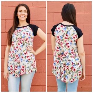 ❌❌SOLD: Floral Short Sleeve Blouse